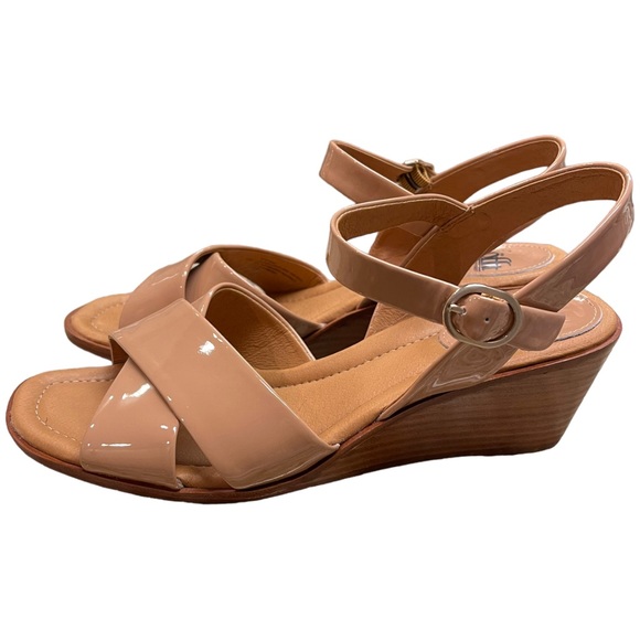 SOFFT Gabella Patent Leather Wedge Sandals Flesh Tone Size 11M - Picture 3 of 9